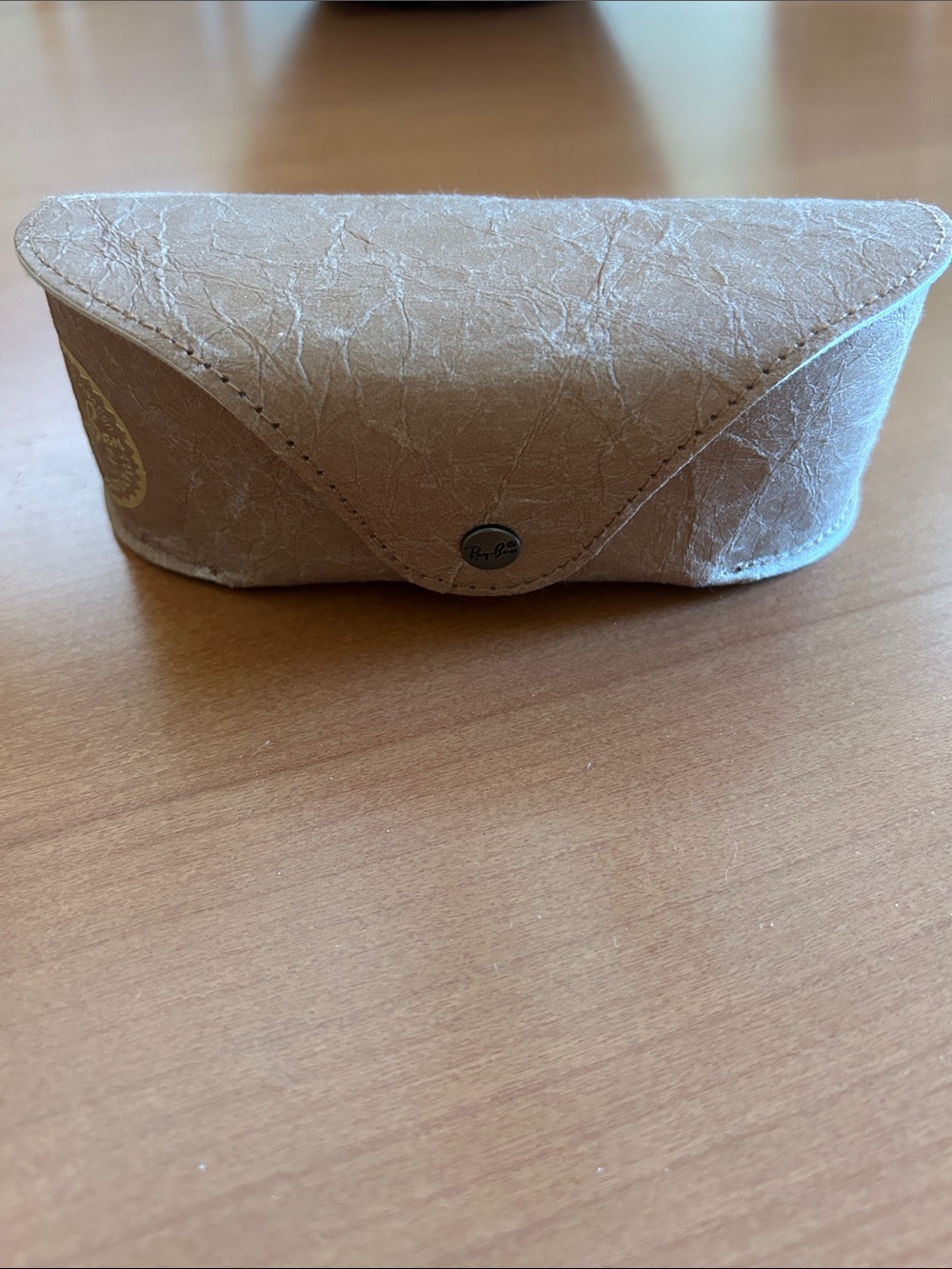 Ray-Ban Oversized Glass Case